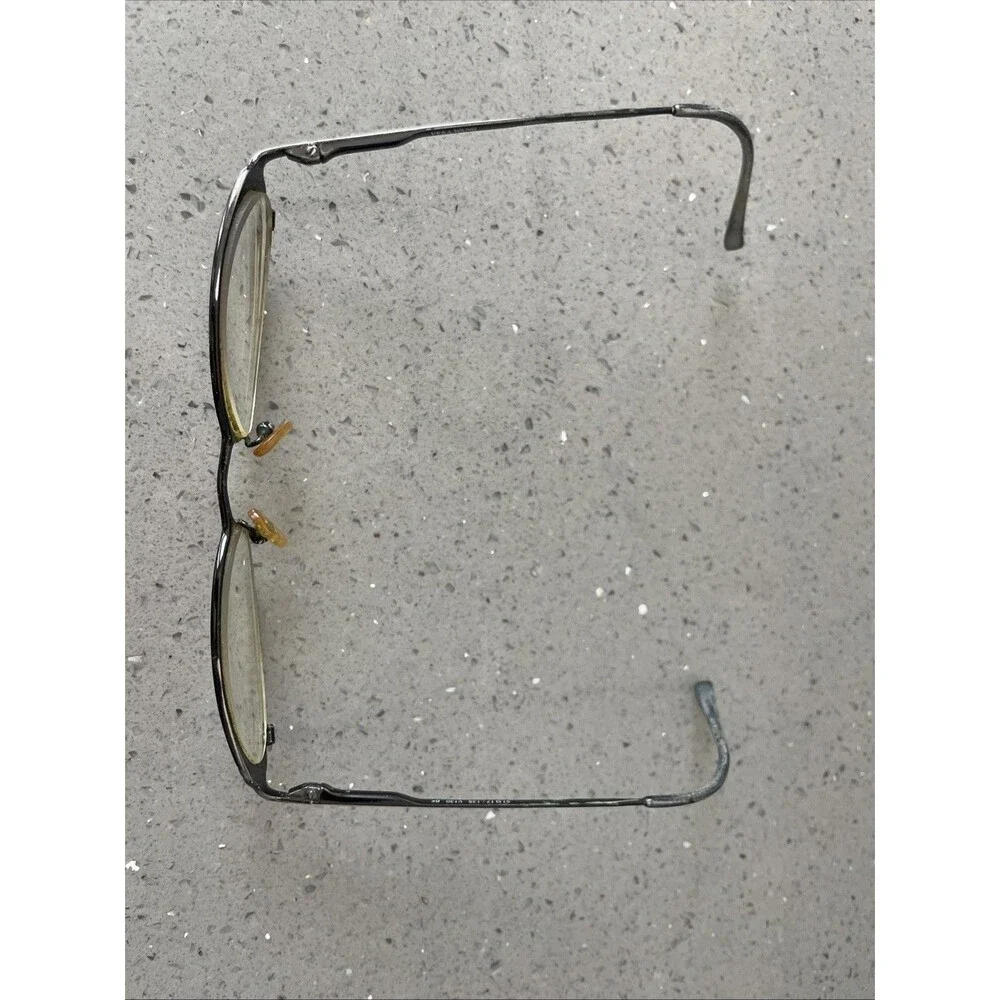 Vera Wang this frames